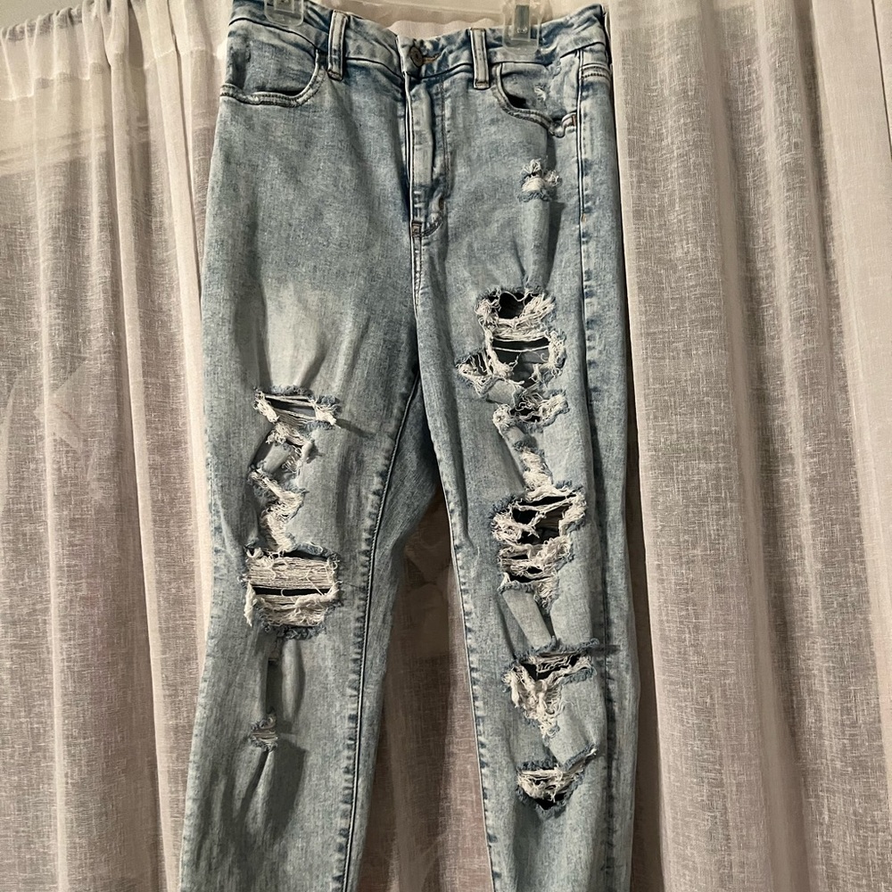 American Eagle women’s size 8 jeans